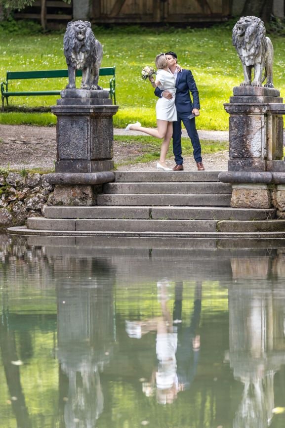 Elopement Paarshooting im Schlosspark Matzen